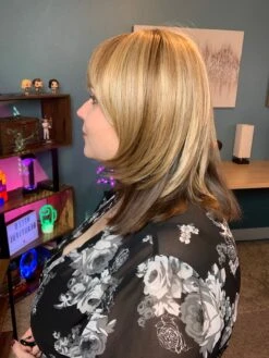 Beautiful Illusion Topper By Raquel Welch | Mono Top -Wig Promotion Shop BeautifulIllusion