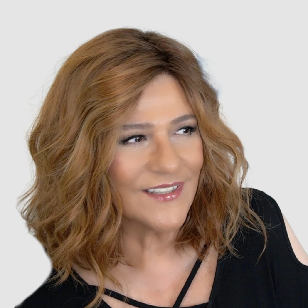 Emma Wig By Envy | Mono Part | Human Hair | Synthetic Blend 7 Emma Wig By Envy | Mono Part | Human Hair | Synthetic Blend - Image 5