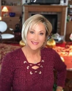 Classic Cool Wig By Raquel Welch -Wig Promotion Shop Facetune 29 09 2018 11 26 09