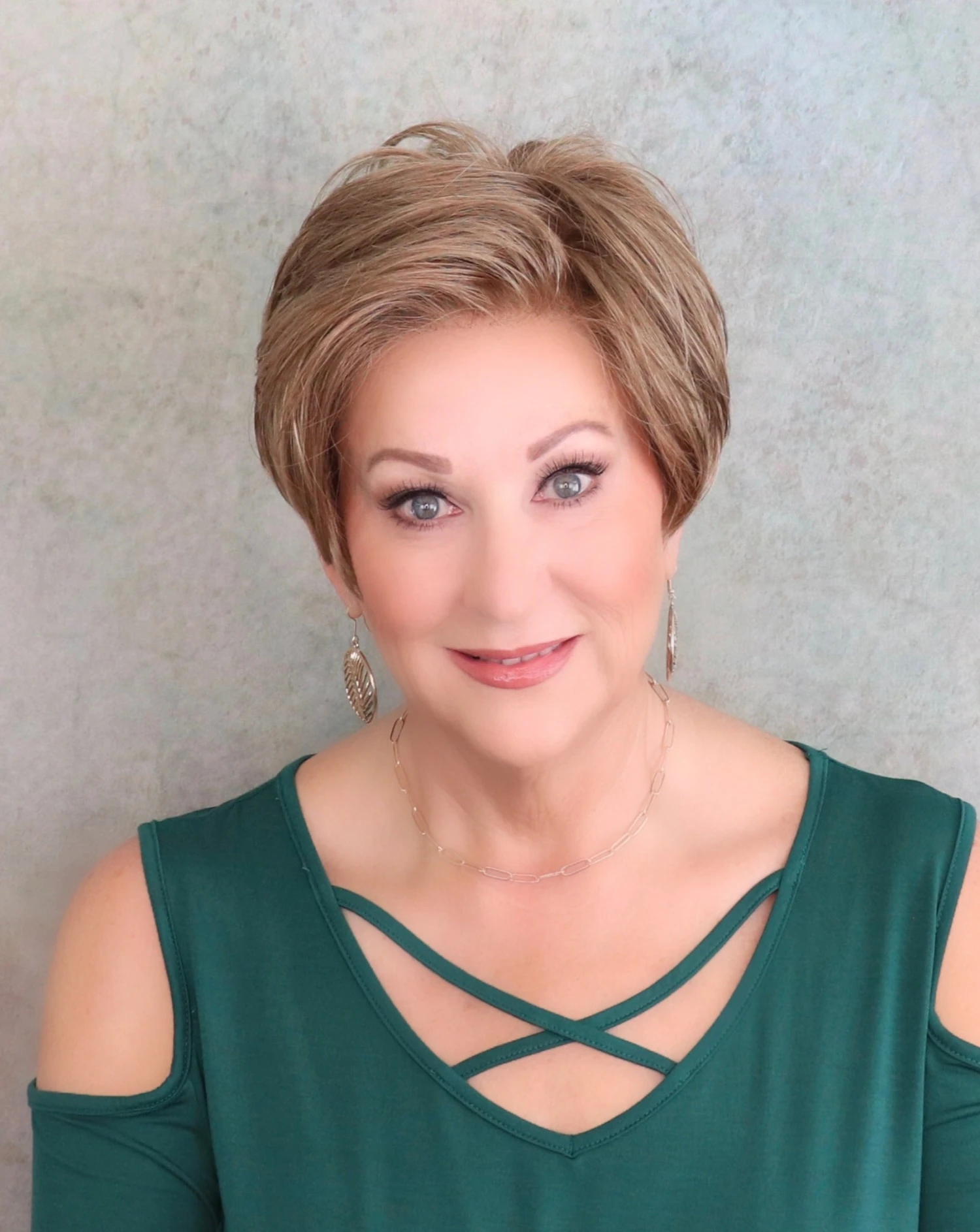 All The Best Wig By Gabor | Mono Top 8 All The Best Wig By Gabor | Mono Top - Image 6