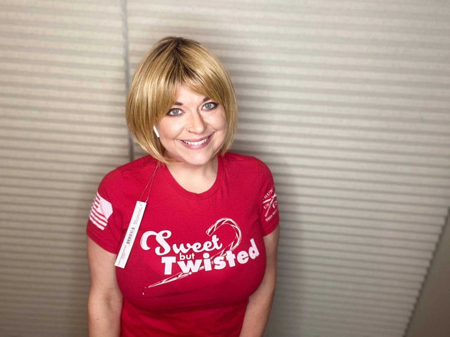 Flirty Fringe Bob Wig By Hairdo 8 Flirty Fringe Bob Wig By Hairdo - Image 6