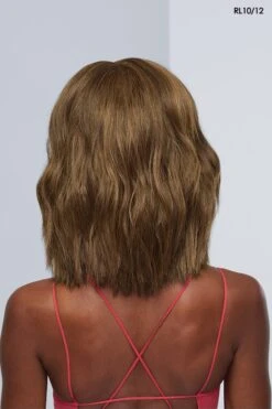 Big Spender Wig By Raquel Welch | Heat-Friendly Synthetic -Wig Promotion Shop RW BigSpender Model2 Side2