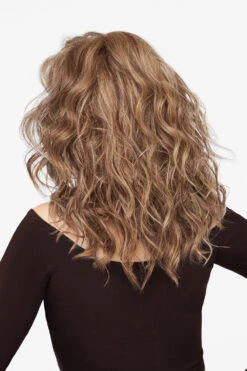 High Octane Wig By Raquel Welch | Mono Top 25 High Octane Wig By Raquel Welch | Mono Top -Wig Promotion Shop RW HighOctane Model Side3