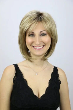 Tiffany Wig By Godiva's Secret Wigs 25 Tiffany Wig By Godiva's Secret Wigs -Wig Promotion Shop Tiffany Cr Toffee R 28541.1575455697